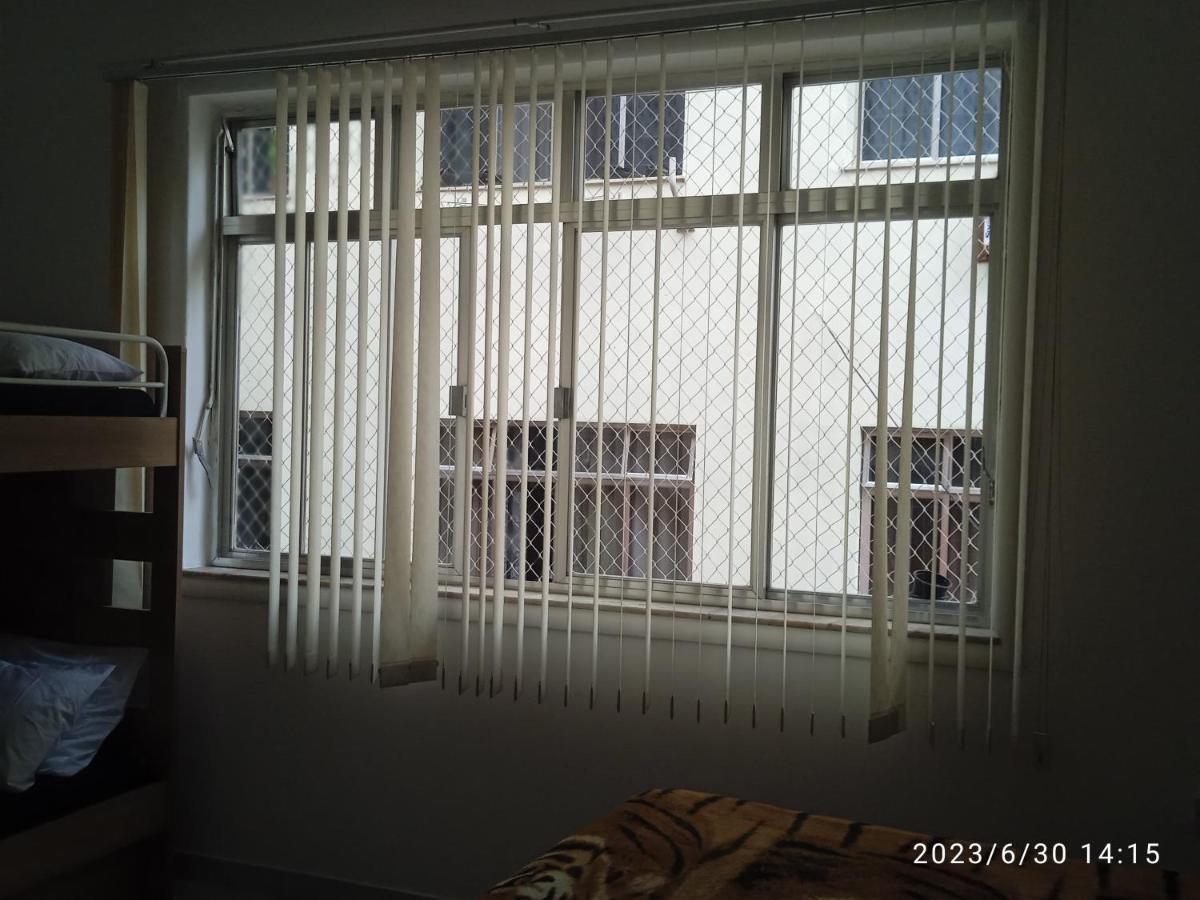 Casa Em Copacabana - 7 Pessoas Hébergement de vacances